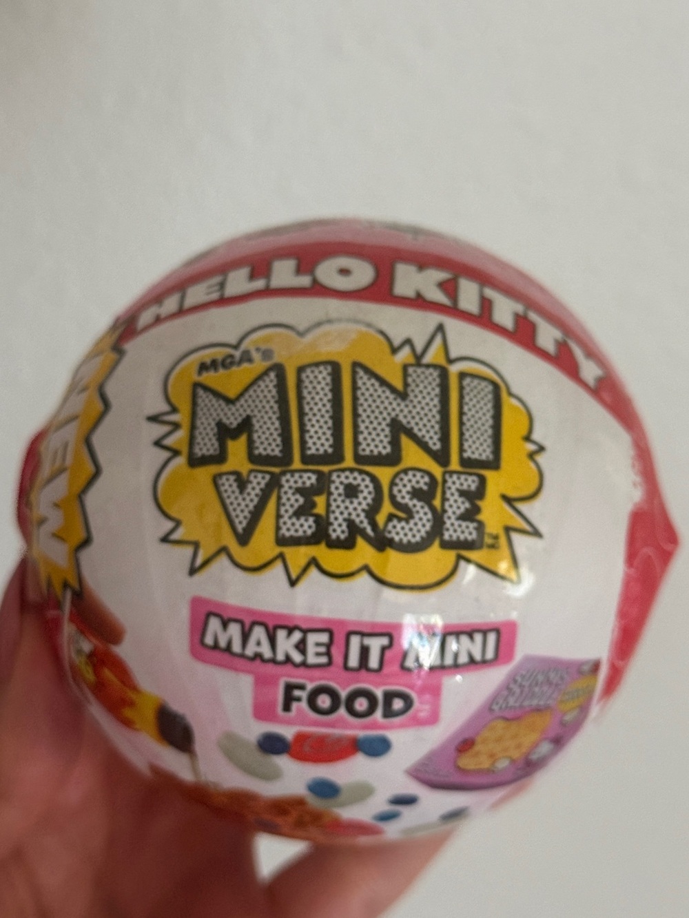 MGA Miniverse Make It Mini Food Hello Kitty Series 1 Blind Ball Mystery Toy NEW